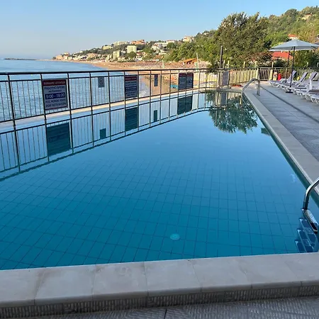 Le Bijou- Cabacum Plaza, With Free Parking 瓦爾納