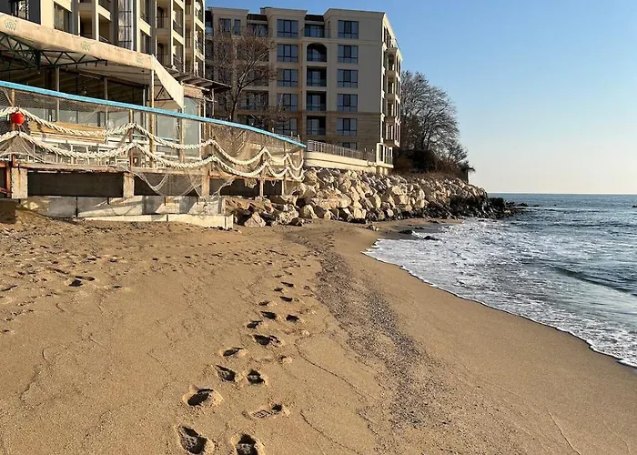 Apartment Le Bijou- Cabacum Plaza, With Free Parking